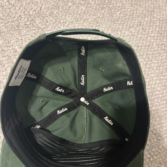 Latin SnapBack - Picture 2 of 2